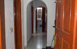 Apartament de 4 camere, 81mp, etaj intermediar, Calea Mosilor