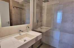 Apartament de 3 camere, 73 mp, etaj intermediar, zona Rond OMW