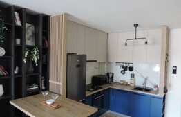 Apartament de 2 camere, 43 mp, etaj intermediar, in zona Vitan  