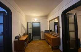 Apartament 5 camere, 120 mp, etaj intermediar, Centrul Istoric