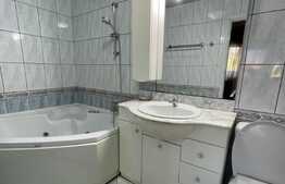 Apartament 3 camere, 75 mp, etaj intermediar, zona Calea13 Septembrie