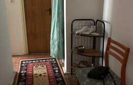 Apartament 3 camere, 70 mp, balcon, zona Vitan