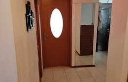 Apartament 3 camere, decomandat, 70 mp, zona Vitan 