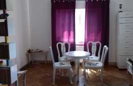 Apartament de 4 camere, 77 mp, 2 bai, zona Unirii