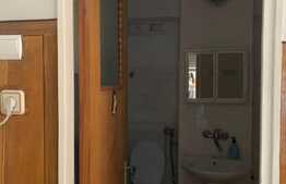 Apartament 4 camere, 91 mp, balcon, zona Vitan