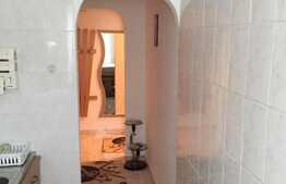 Garsoniera, 40 mp, etaj intermediar, zona Vitan