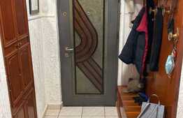 Apartament 3 camere, 68 mp, balcon, zona Vitan