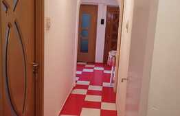 Apartament de 3 camere, 68 mp, etaj intermediar, zona 13 Septembrie