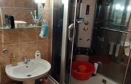 Apartament 2 camere, 52.65 mp, bucatarie mobilata, Bd. Chisinau