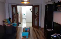 Apartament de 3 camere, 74 mp, etaj intermediar, zona Vitan 