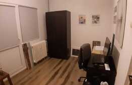 Apartament de 3 camere, 74 mp, etaj intermediar, zona Vitan 