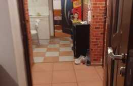 Apartament 3 camere, 37 mp, etaj intermediar, zona Vitan