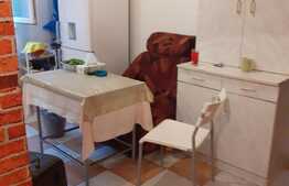 Apartament 3 camere, 37 mp, etaj intermediar, zona Vitan