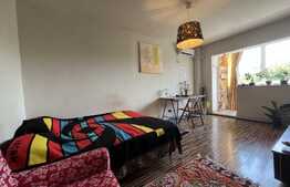 Garsoniera spatioasa, 38 mp, zona Vitan