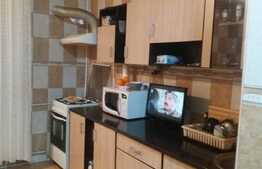 Apartament 3 camere, 75 mp, zona Vitan