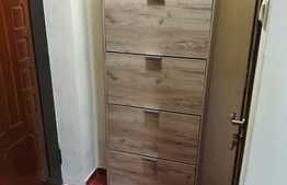 Garsoniera de 15 mp, etaj intermediar, zona Vitan