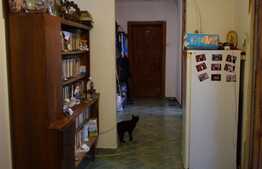 Apartament de 4 camere, decomandat, 93mp, zona Unirii 