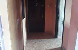 Apartament de 3 camere, 76 mp, etaj intermediar, zona Titan