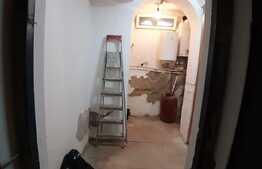 Apartament de 2 camere, parter, zona Baba Novac