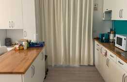 Apartament de 2 camere modern, parcare, boxă, zona Sisești