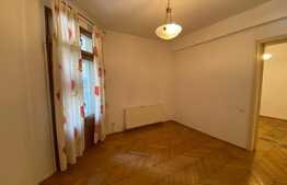 Apartament 5 camere in vila interbelica, 117 mp, Parcul Ioanid