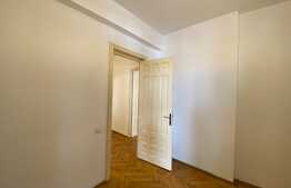 Apartament 5 camere in vila interbelica, 117 mp, Parcul Ioanid