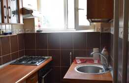 Apartament de 2 camere, etaj intermediar, zona Vitan 