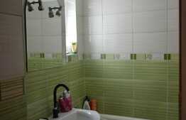 Apartament de 2 camere, etaj intermediar, zona Vitan 