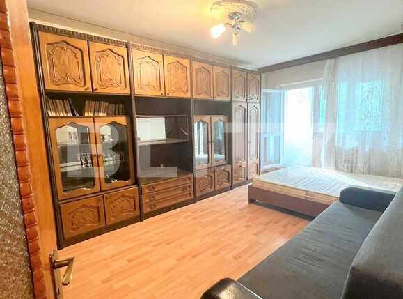 Apartament de vanzare 3 camere, Dristor | Poza1