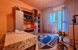 Apartament de 2 camere, 40 mp, decomandat, zona 1 Decembrie 1918