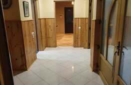 Casa Individuala, 6 Camere, 295mp, teren 325 mp,  Fundeni