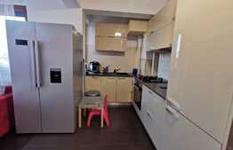Apartament de 3 camere, etaj intermediar, zona Bucureștii Noi