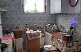 Casa de 3 camere, 64 mp, teren 149 mp, in cartierul 23 August