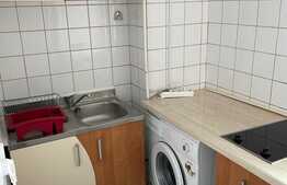  Garsonieră decomandată, 32 mp, zona Piața Victoriei