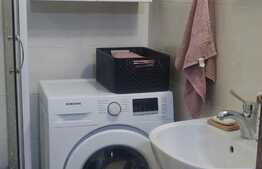 Apartament de 2 camere, 50mp, decomandat, zona 1 Decembrie 