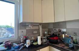 Apartament de 3 camere decomandat, centrala proprie, 76 mp, Vitan