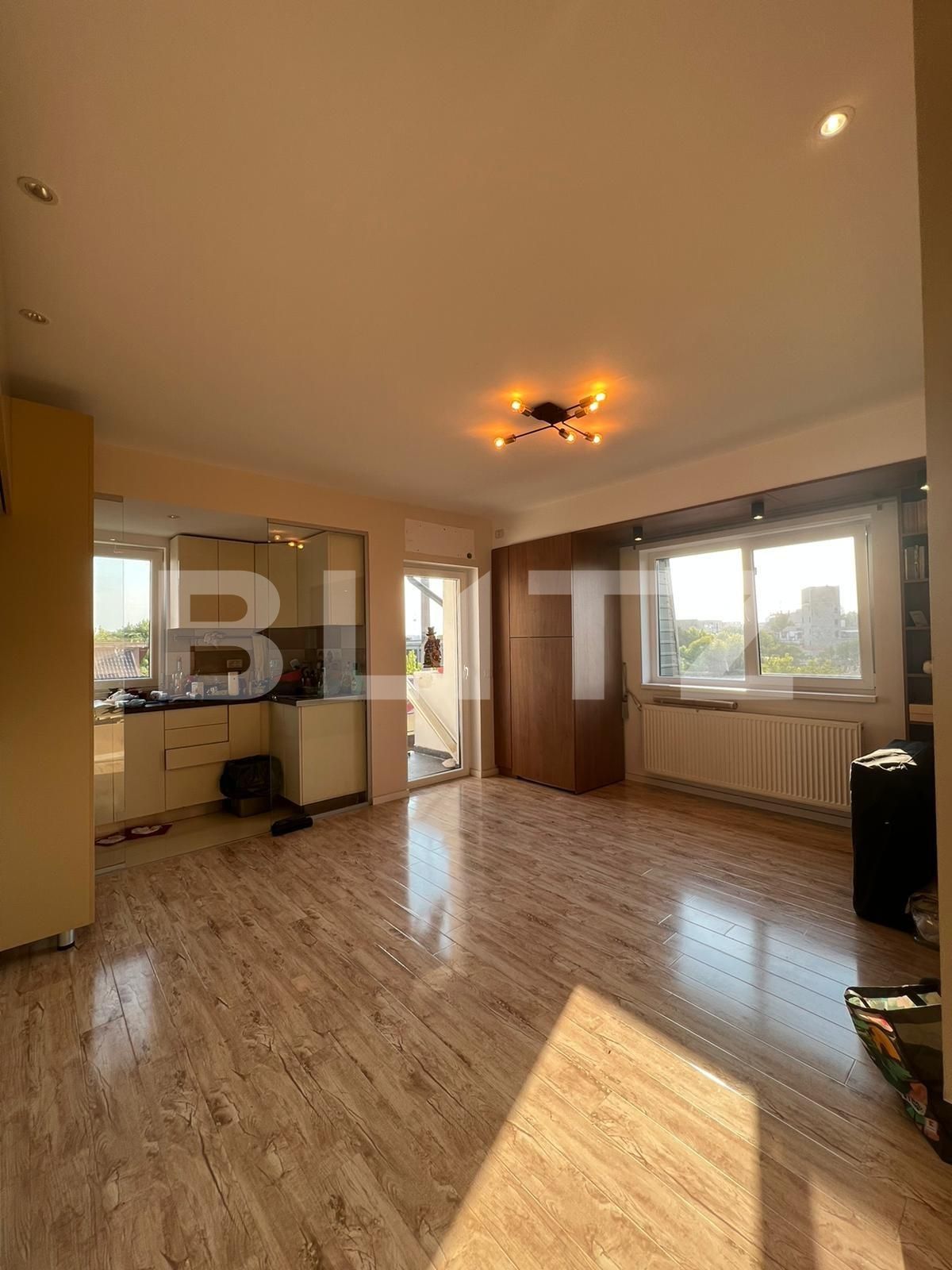 Apartament de vanzare 3 camere, Vitan, apartament lux, apartament modern, apartament cu centrala | Poza2