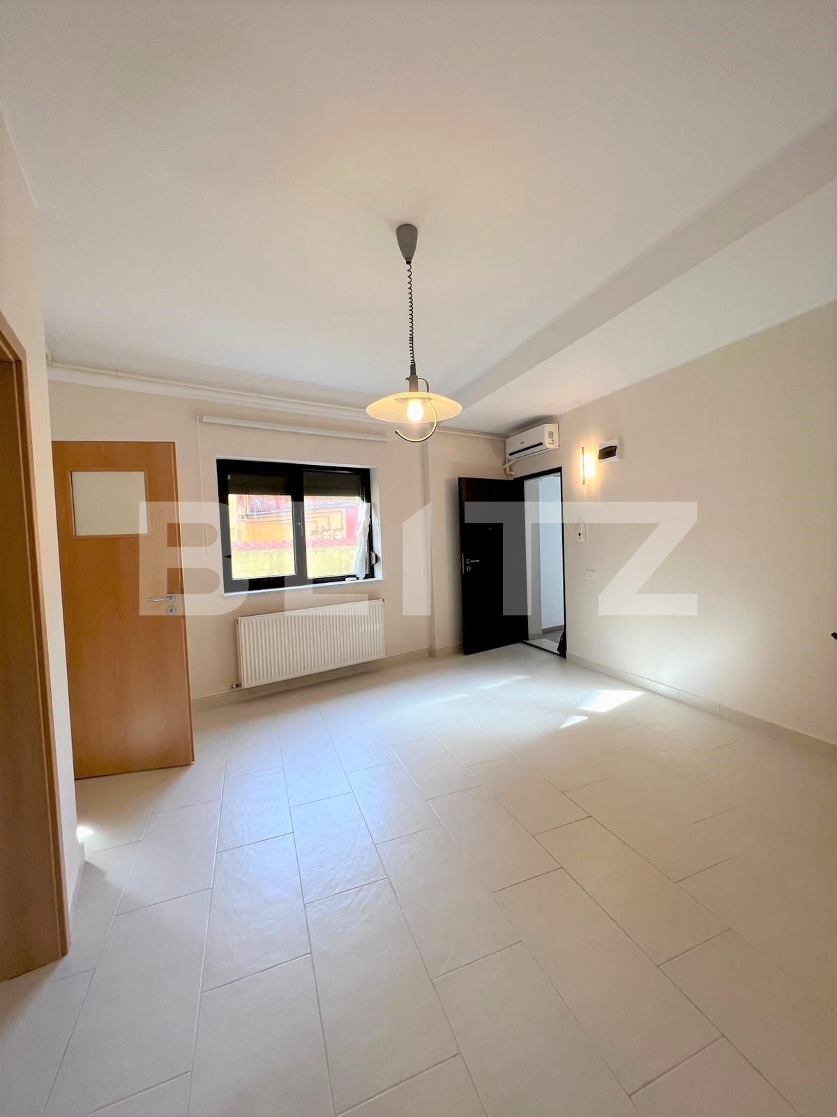 Apartament de vanzare 2 camere, Dristor | Poza1