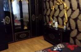 Apartament de 4 camere, 68 mp, zona Titan