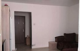 Garsoniera moderna, 23 mp, zona Titan