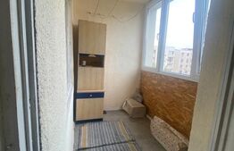 Apartament 4 camere, 78 mp, balcon, Dristor