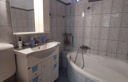 Apartament de 3 camere, 57 mp, etaj intermediar, zona 1 Mai