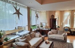 Casa cu 6 camere, 441 mp, teren 600 mp, zona Voluntari