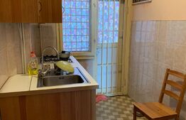 Apartament parizian de 3 camere, 75 mp, 3 balcoane, Radisson