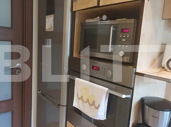 Apartament de vanzare 3 camere, Dristor | Poza10