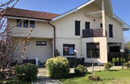 Casa cu 7 camere, teren 990mp, piscina, zona Voluntari