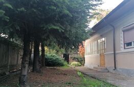 Casa renovabila de 3 camere, teren de 665 mp, zona Tunari