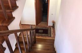 Casa 8 camere, 303 mp, teren 404 mp, terasa, Voluntari