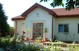 Casa 4 camere, teren de 450mp, zona Otopeni