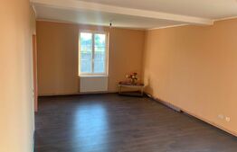 Casa 4 camere, teren de 620mp, comuna Sinesti